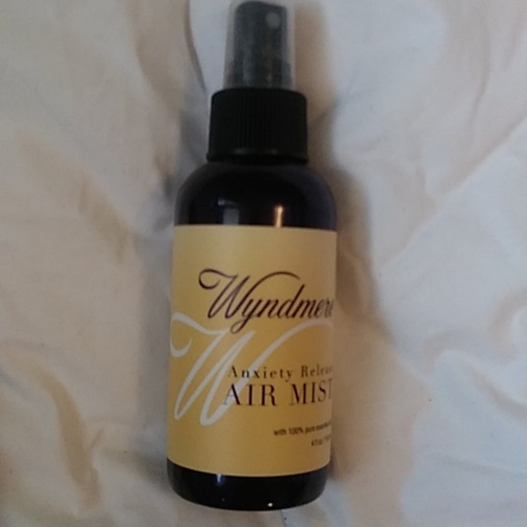 Fine fragrance mist and one is an anxiety release - Picture 4 of 4